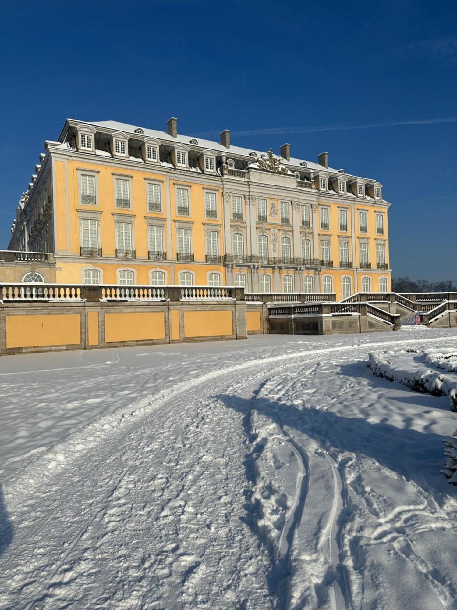 City Wohnung 12 Брюль Екстер'єр фото